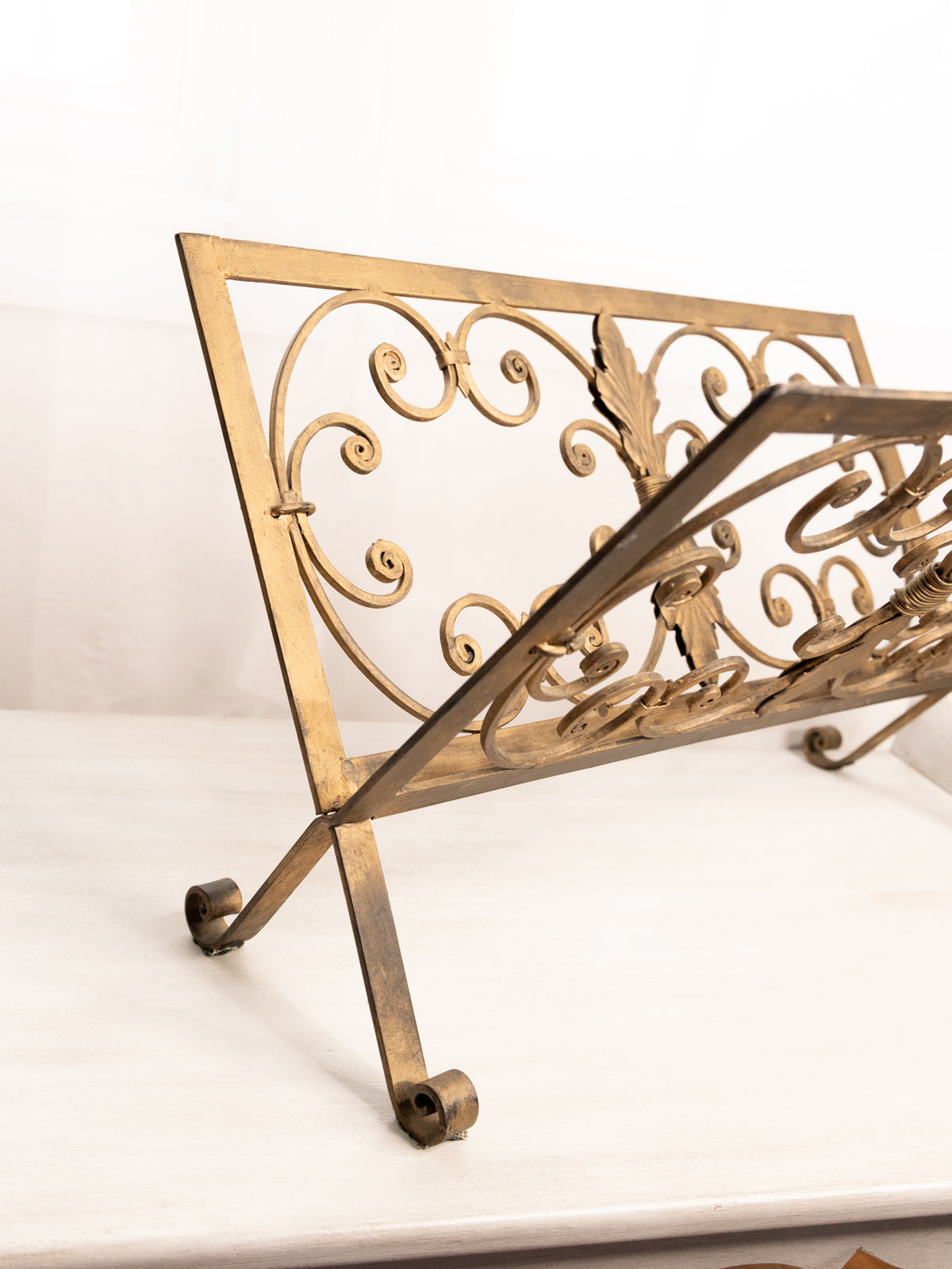 Fanci Rack Large Rectangular Gold Tone Metal Folding Rack with Fancy Designs – Gem ...
